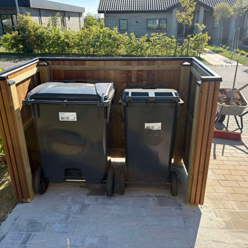 Entreprenør til at lave skraldespandsskjuler