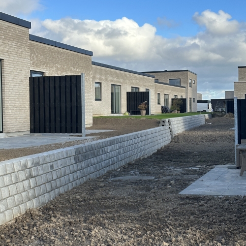 Opbygning af støttemur