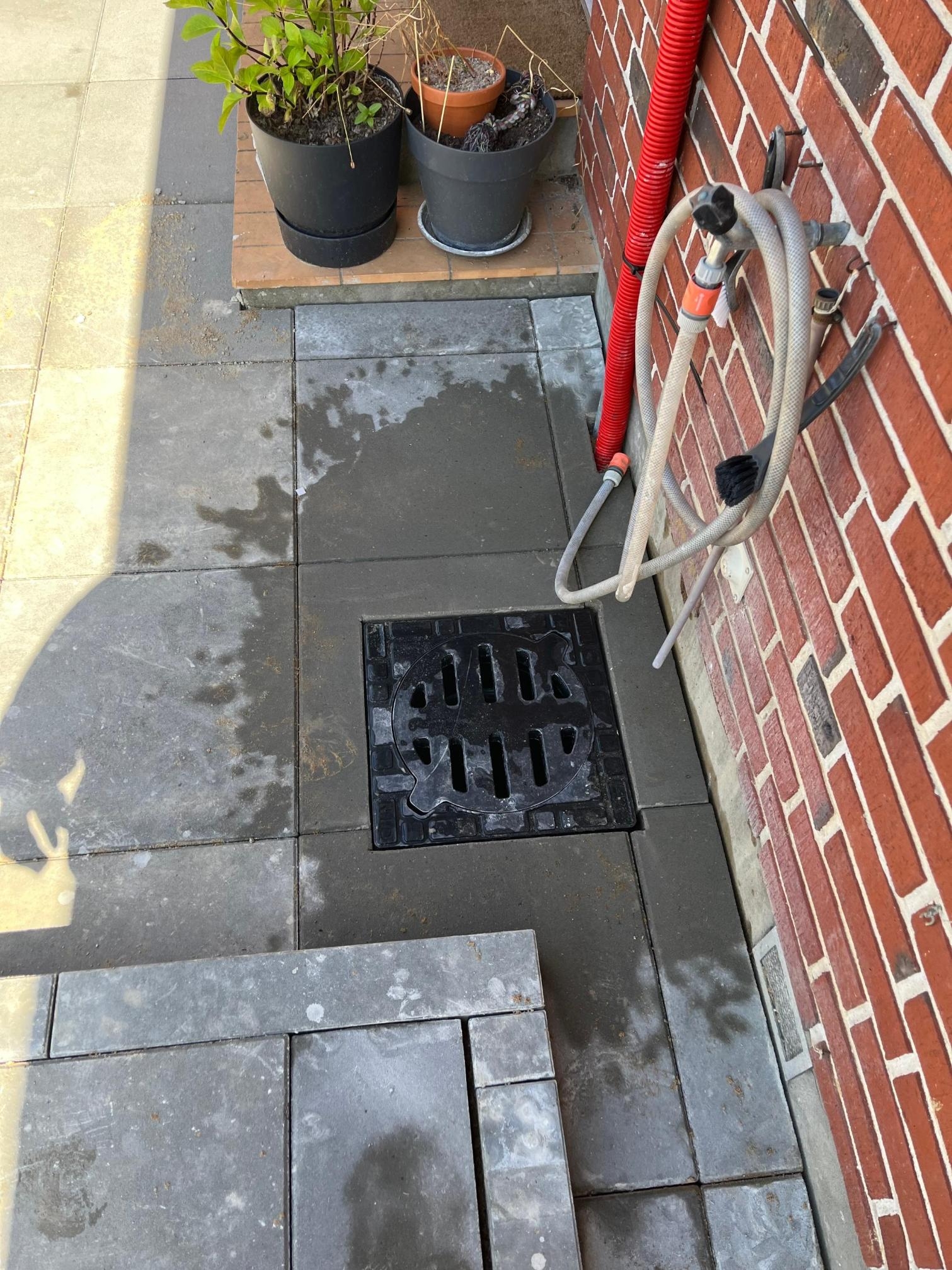 Entreprenør til etablering af kloak